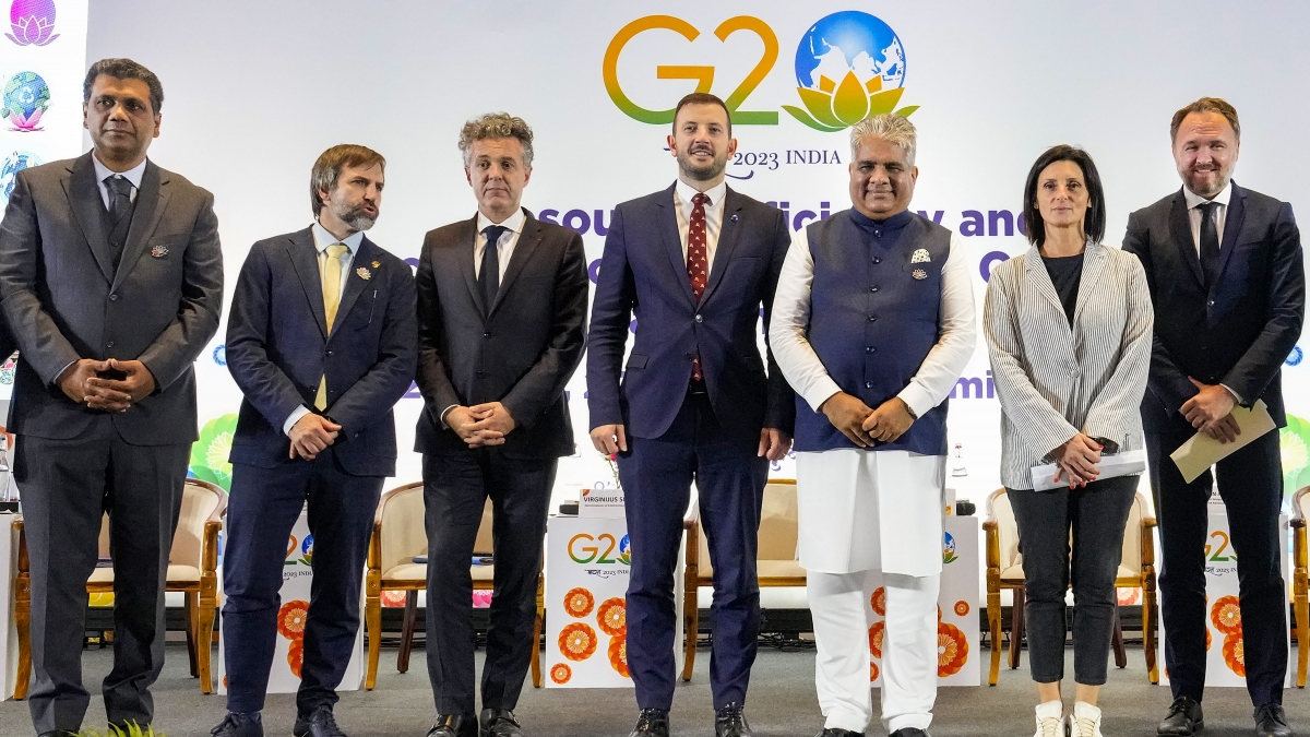 India Emerges as a Leader in Energy Transition, Union Power Minister