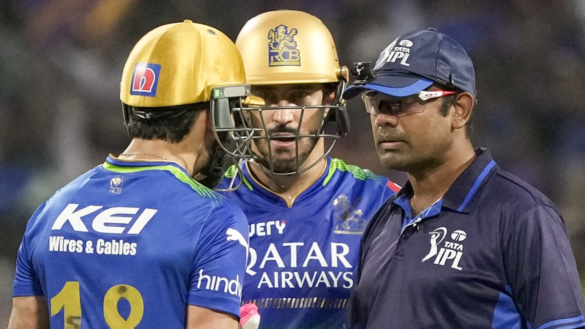 Virat Kohli Fined 50 Of Match Fees For Arguing With Umpire Over