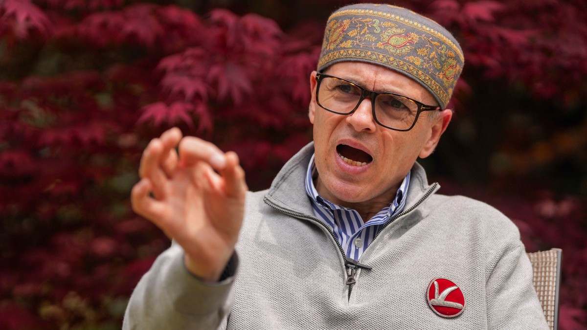 J&K Travel Advisories | Omar Abdullah Convince US Diplomats To Relax – Here’s Why