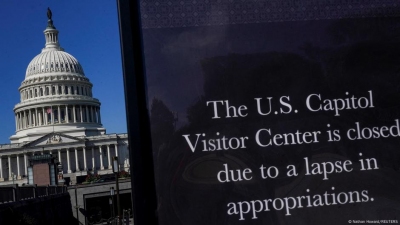 US Shutdown: White House Freezes Funds F