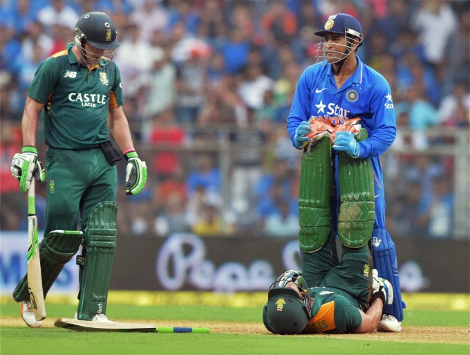 Photo Gallery : Indian Cricketer Mahendra Singh Dhoni Photo Gallery : Indian Cricketer Mahendra Singh Dhoni