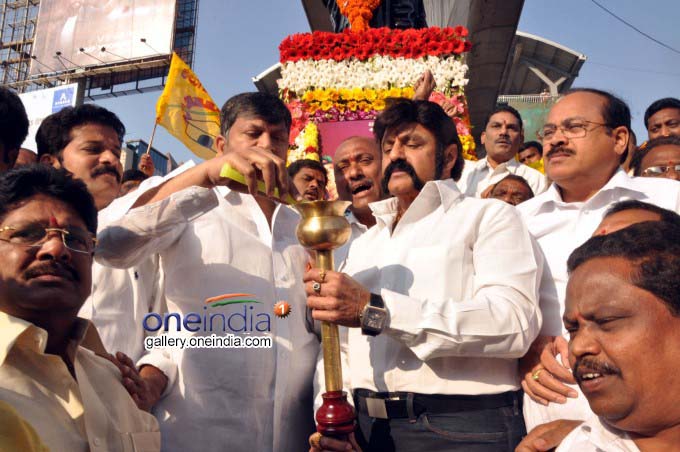 Floral Tribute To NTR At Rasoolpura Floral Tribute To NTR At Rasoolpura
