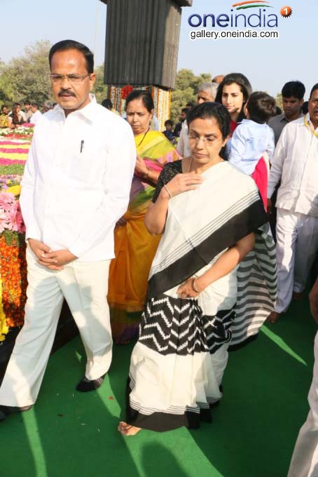 Floral Tribute To NTR At Rasoolpura Floral Tribute To NTR At Rasoolpura