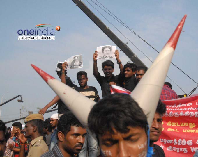 Massive Protests In Support Of Jallikattu At Marina Beach Massive Protests In Support Of Jallikattu At Marina Beach