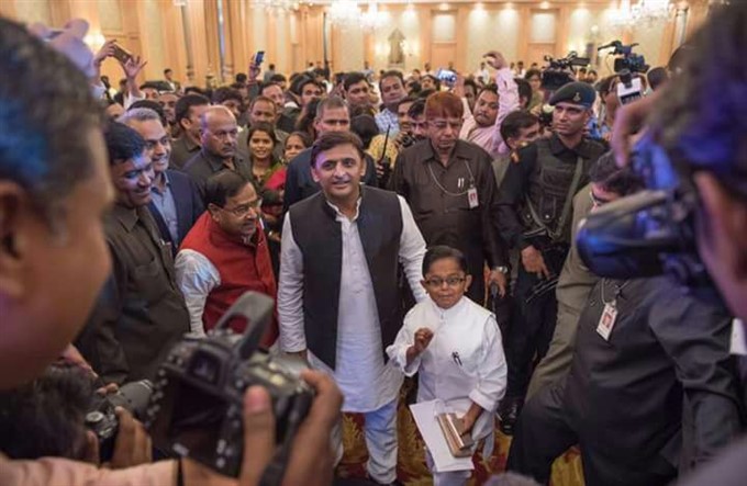 मिलिए सपा के स्टार प्रचारक से मिलिए सपा के स्टार प्रचारक से