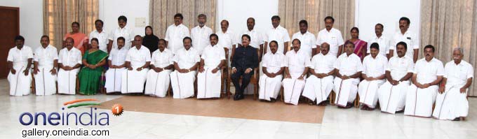 Photo Gallery: E Palaniswami Sworn In As Tamil Nadu Chief Minister Photo Gallery: E Palaniswami Sworn In As Tamil Nadu Chief Minister