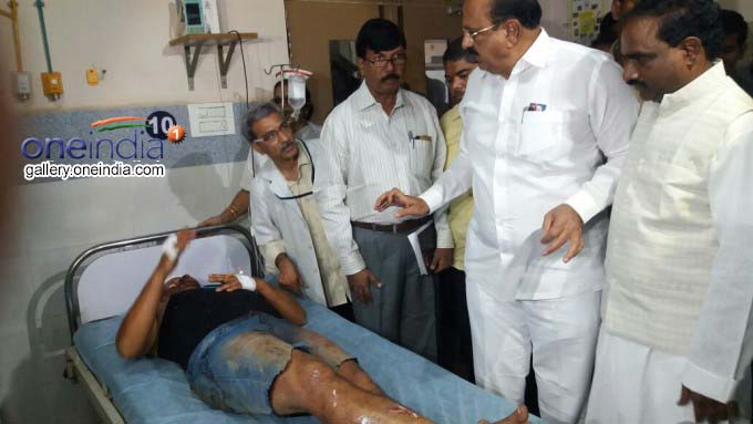 Diwakar Bus Accident In Krishna District Diwakar Bus Accident In Krishna District