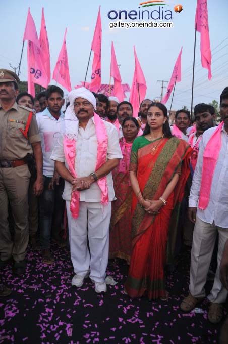 Telangana CM KCR Addresses Farmers In Warangal Telangana CM KCR Addresses Farmers In Warangal