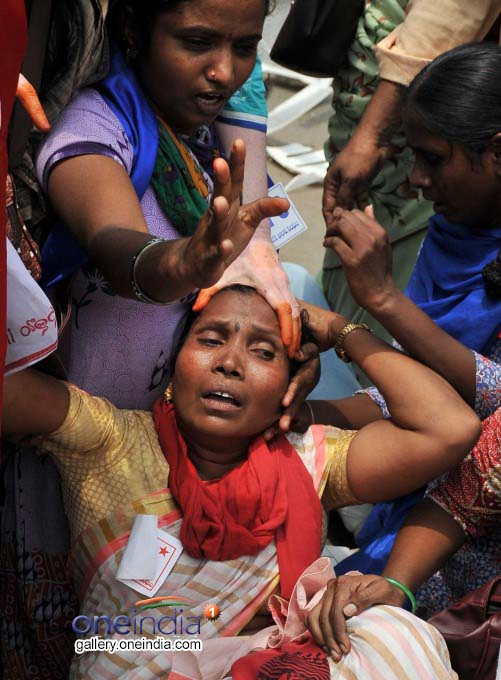 Photo Gallery: Capture Dharna Chowk Protest In Hyderabad Photo Gallery: Capture Dharna Chowk Protest In Hyderabad