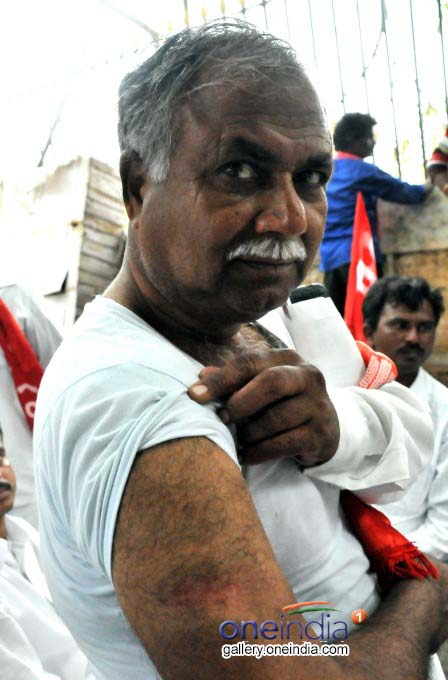 Photo Gallery: Capture Dharna Chowk Protest In Hyderabad Photo Gallery: Capture Dharna Chowk Protest In Hyderabad