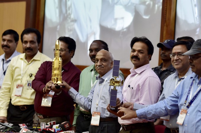 ISRO Launches Heaviest Rocket GSLV MKIII ISRO Launches Heaviest Rocket GSLV MKIII