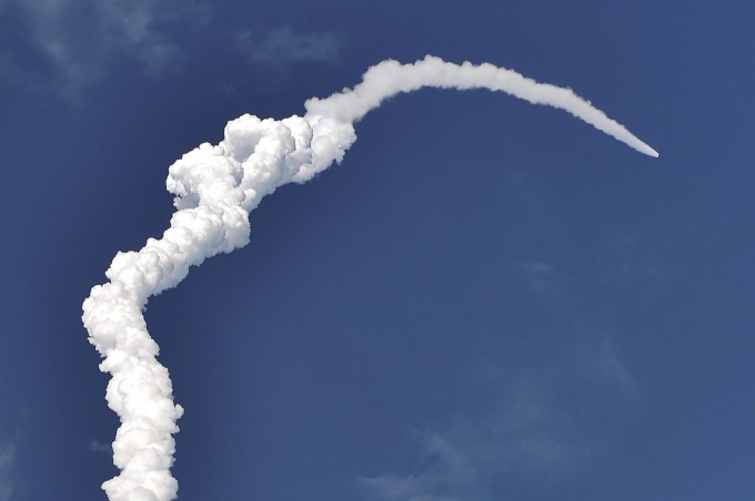ISRO Launches Heaviest Rocket GSLV MKIII ISRO Launches Heaviest Rocket GSLV MKIII