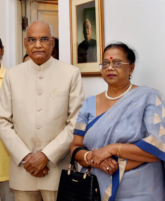 Presidential Candidate Ramnath Kovind Meets Atal Bihari Vajpayee In New Delhi Presidential Candidate Ramnath Kovind Meets Atal Bihari Vajpayee In New Delhi