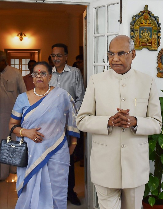 Presidential Candidate Ramnath Kovind Meets Atal Bihari Vajpayee In New Delhi Presidential Candidate Ramnath Kovind Meets Atal Bihari Vajpayee In New Delhi