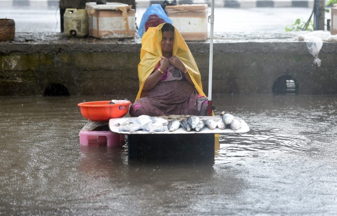 Life In India During Monsoon Rainfall Life In India During Monsoon Rainfall