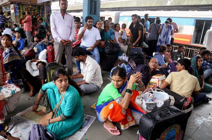 Heavy Rain Lashes Mumbai Heavy Rain Lashes Mumbai