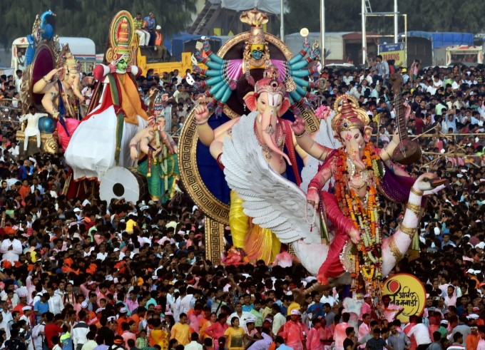 Ganesh Chaturthi Celebration Across India 2017 Ganesh Chaturthi Celebration Across India 2017