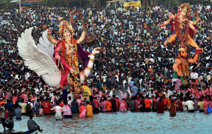 Ganesh Chaturthi Celebration Across India 2017 Ganesh Chaturthi Celebration Across India 2017