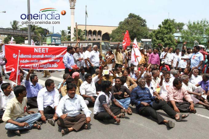 Pro Anitha Protests Brings Chennai To A Standstill Pro Anitha Protests Brings Chennai To A Standstill