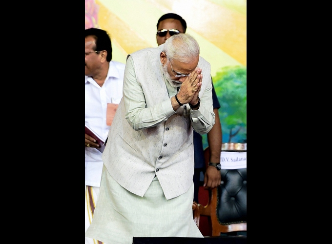 Narendra Modi In Dharmasthala Narendra Modi In Dharmasthala