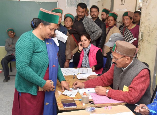 Himachal Pradesh Assembly Poll Voting Himachal Pradesh Assembly Poll Voting