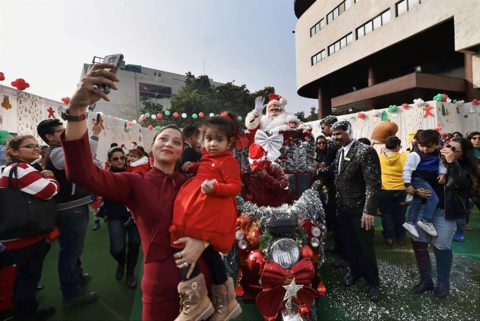 Photo Gallery: Christmas Celebration 2017 Photo Gallery: Christmas Celebration 2017