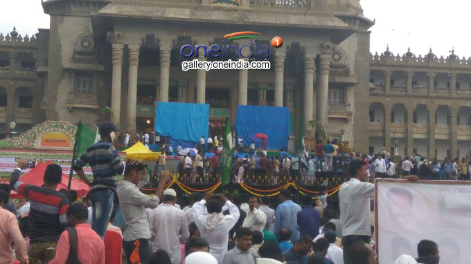 Karnataka CM HD Kumaraswamy Swearing-In Ceremony Karnataka CM HD Kumaraswamy Swearing-In Ceremony