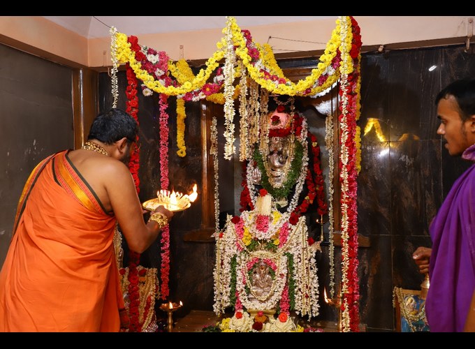Shiroor Seer Lakshmivara Tirtha Swamiji (1963-2018) Shiroor Seer Lakshmivara Tirtha Swamiji (1963-2018)