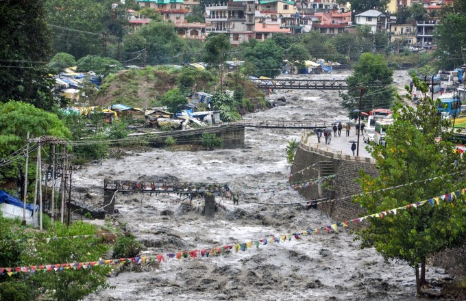Heavy Rains Lash Himachal Pradesh Heavy Rains Lash Himachal Pradesh