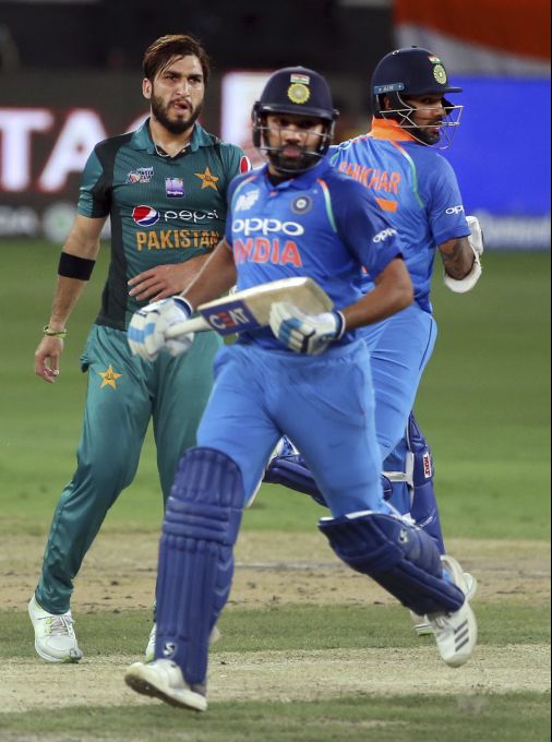 News In Photos (19 September 2018) | Photos Of Top News Today - Oneindia Gallery News In Photos (19 September 2018) | Photos Of Top News Today - Oneindia Gallery