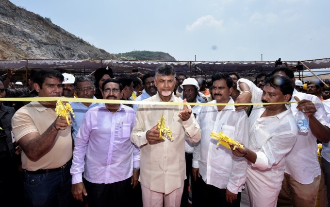 CM N Chandrababu Naidu Walks On Spillway CM N Chandrababu Naidu Walks On Spillway