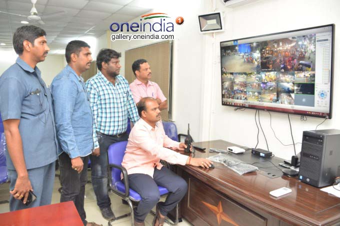 Ganesh Immersion At Tank Bund In Hyderabad Ganesh Immersion At Tank Bund In Hyderabad