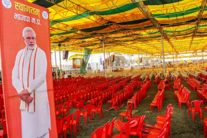 News In Photos (24 September 2018) | Photos Of Top News Today - Oneindia Gallery News In Photos (24 September 2018) | Photos Of Top News Today - Oneindia Gallery