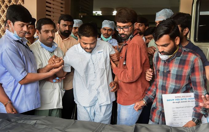 News In Photos (9 September 2018) | Photos Of Top News Today - Oneindia Gallery News In Photos (9 September 2018) | Photos Of Top News Today - Oneindia Gallery
