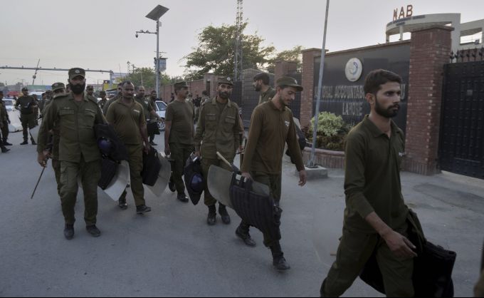 News In Photos (5 October 2018) | Photos Of Top News Today - Oneindia Gallery News In Photos (5 October 2018) | Photos Of Top News Today - Oneindia Gallery