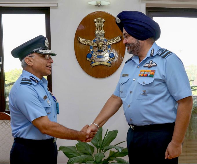 News In Photos (1 October 2018) | Photos Of Top News Today - Oneindia Gallery News In Photos (1 October 2018) | Photos Of Top News Today - Oneindia Gallery