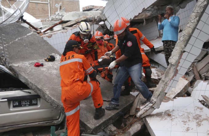 Indonesia Earthquake And Tsunami Indonesia Earthquake And Tsunami