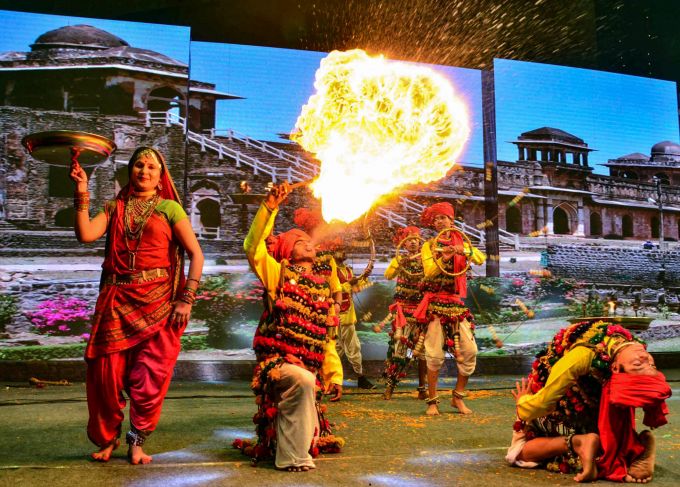 News In Photos (1 November 2018) | Photos Of Top News Today - Oneindia Gallery News In Photos (1 November 2018) | Photos Of Top News Today - Oneindia Gallery