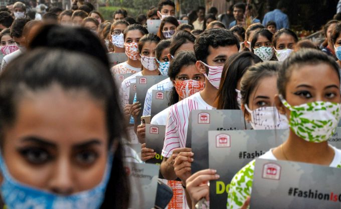 News In Photos (2 November 2018) | Photos Of Top News Today - Oneindia Gallery News In Photos (2 November 2018) | Photos Of Top News Today - Oneindia Gallery