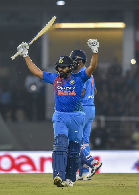 News In Photos (6 November 2018) | Photos Of Top News Today - Oneindia Gallery News In Photos (6 November 2018) | Photos Of Top News Today - Oneindia Gallery