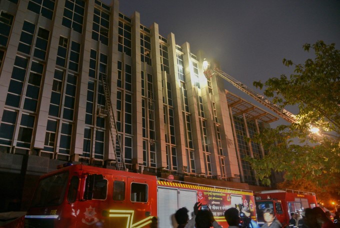 Fire Broke Out At ESIC Kamgar Hospital In Mumbai Fire Broke Out At ESIC Kamgar Hospital In Mumbai