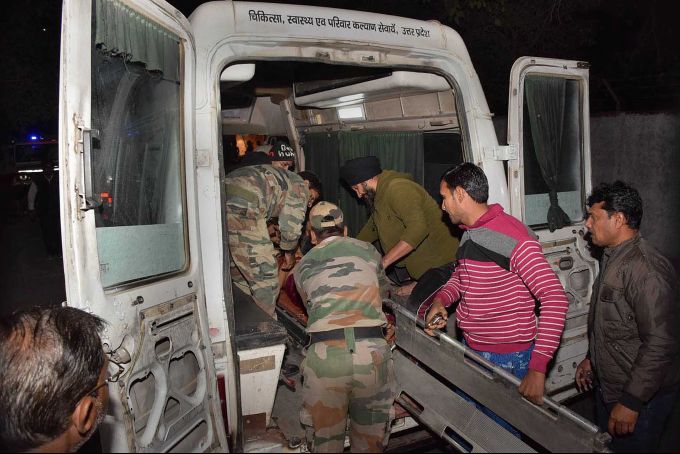 News In Photos (10 December 2018) | Photos Of Top News Today - Oneindia Gallery News In Photos (10 December 2018) | Photos Of Top News Today - Oneindia Gallery
