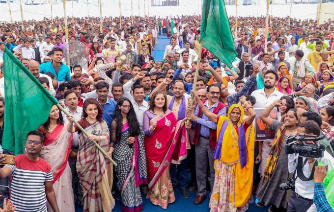 News In Photos (20 December 2018) | Photos Of Top News Today - Oneindia Gallery News In Photos (20 December 2018) | Photos Of Top News Today - Oneindia Gallery