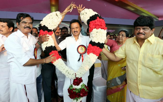 News In Photos (27 December 2018) | Photos Of Top News Today - Oneindia Gallery News In Photos (27 December 2018) | Photos Of Top News Today - Oneindia Gallery