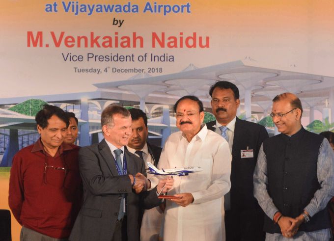 News In Photos (4 December 2018) | Photos Of Top News Today - Oneindia Gallery News In Photos (4 December 2018) | Photos Of Top News Today - Oneindia Gallery