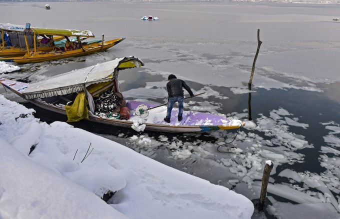 Snowfall In Jammu Kashmir, Himachal And Uttarakhand Snowfall In Jammu Kashmir, Himachal And Uttarakhand
