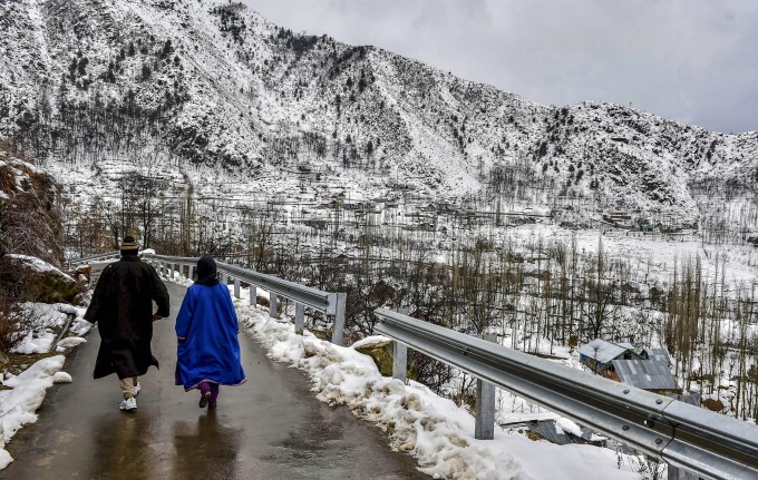 Snowfall In Jammu Kashmir, Himachal And Uttarakhand Snowfall In Jammu Kashmir, Himachal And Uttarakhand