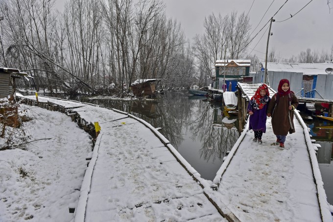 Snowfall In Jammu Kashmir, Himachal And Uttarakhand Snowfall In Jammu Kashmir, Himachal And Uttarakhand