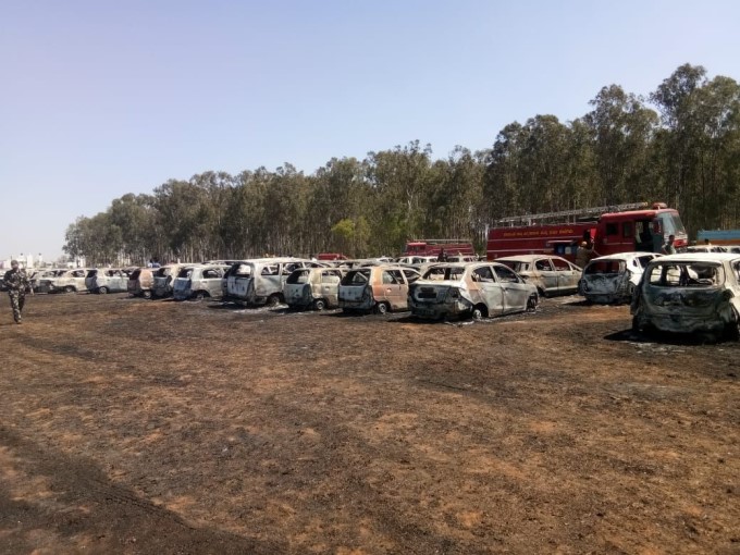 Aero India 2019 : Fire Mishap In Bengaluru Aero India 2019 : Fire Mishap In Bengaluru