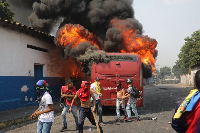 News In Photos (23 February 2019) | Photos Of Top News Today - Oneindia Gallery News In Photos (23 February 2019) | Photos Of Top News Today - Oneindia Gallery